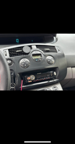 Renault Scenic - Photo 5