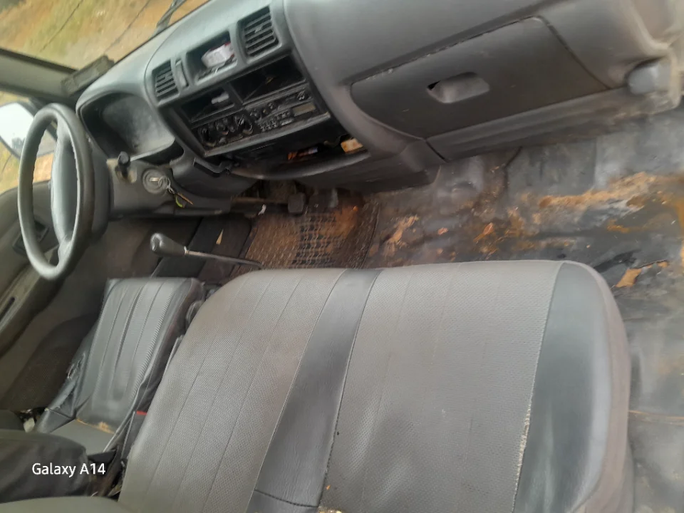 Mazda MINIBUS - Photo 4
