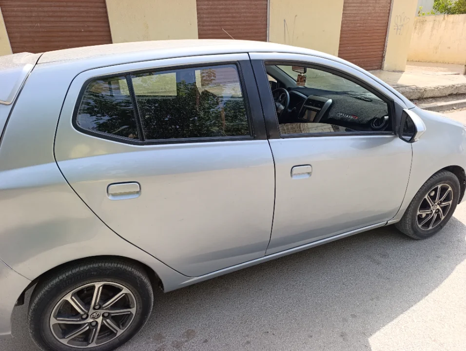 Toyota Aygo - Photo 4