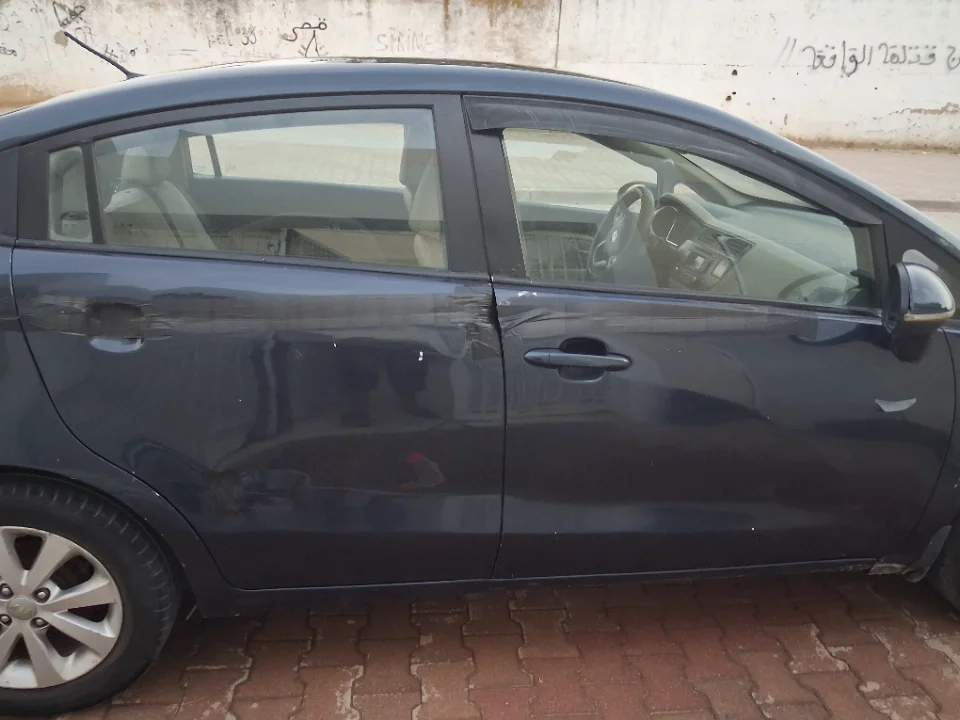 Kia RIO - Photo 2