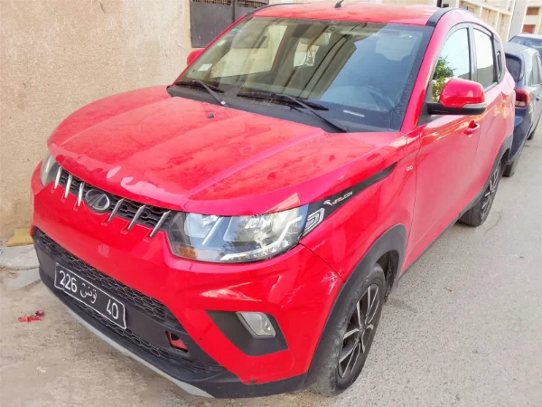Mahindra KUV 100 - Photo 2