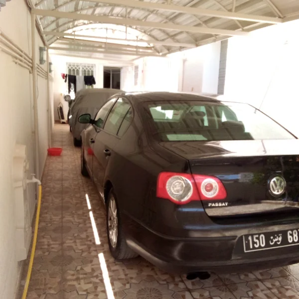 Volkswagen Passat - Photo 2