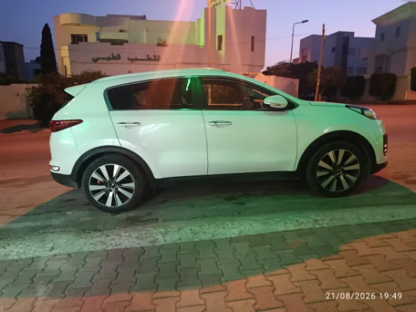 Kia SPORTAGE - Photo 4