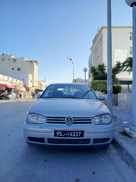 Volkswagen Golf 4 2000 Essence