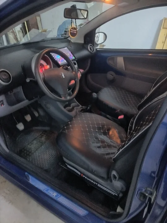Peugeot 107 - Photo 2