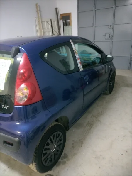 Peugeot 107 - Photo 3