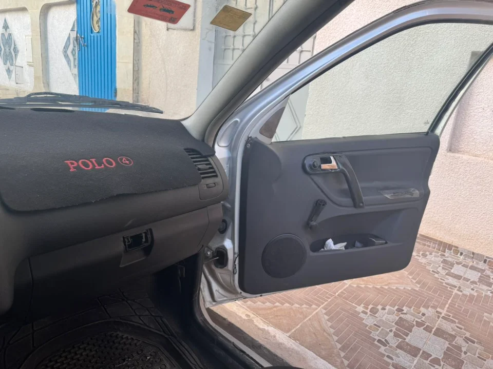 Volkswagen Polo - Photo 4