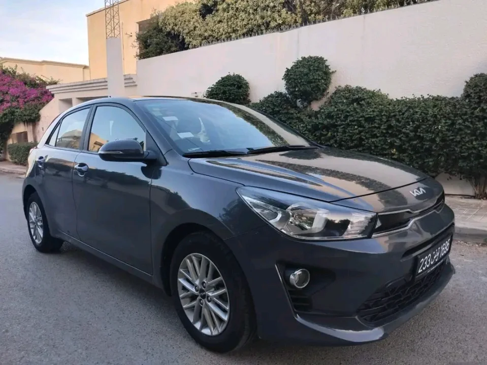 Kia RIO - Photo 7