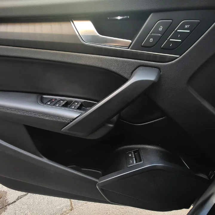 Audi Q5 - Photo 4