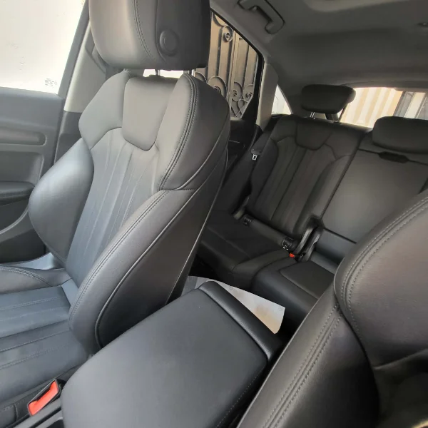 Audi Q5 - Photo 8