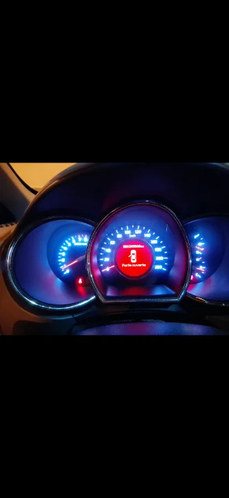 Kia RIO - Photo 8