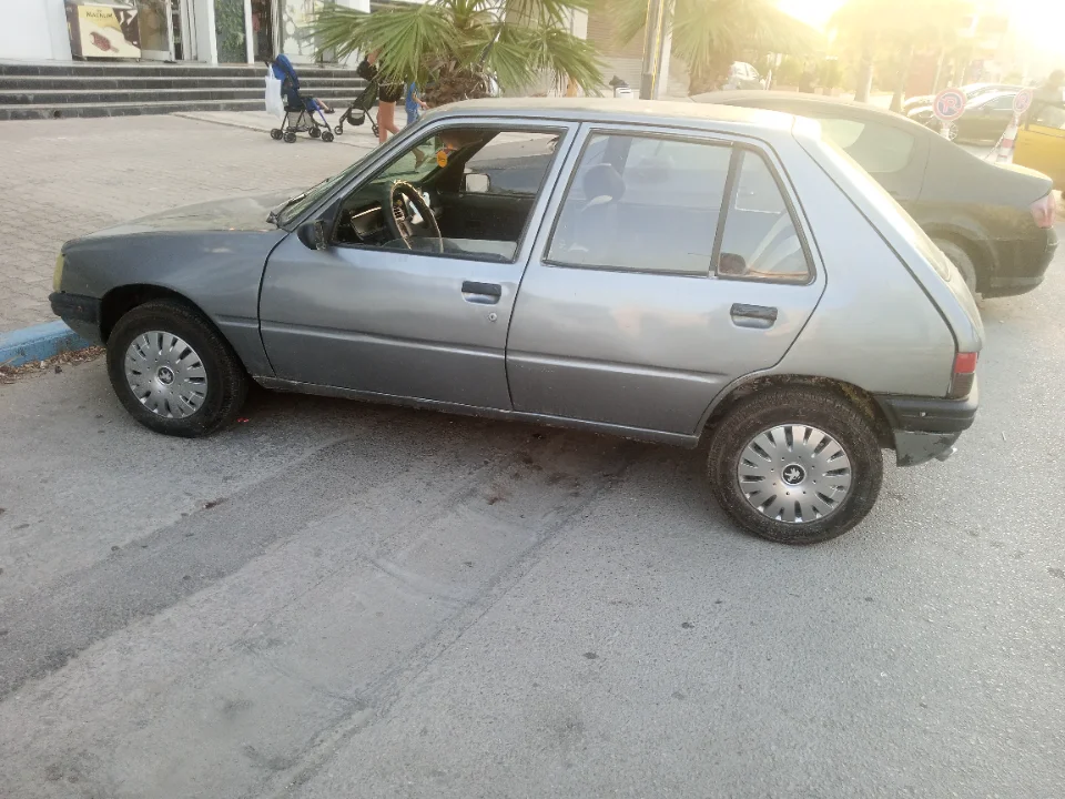 Peugeot 205 1997