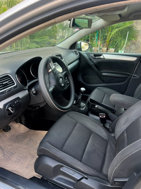 Volkswagen Golf - Photo 4