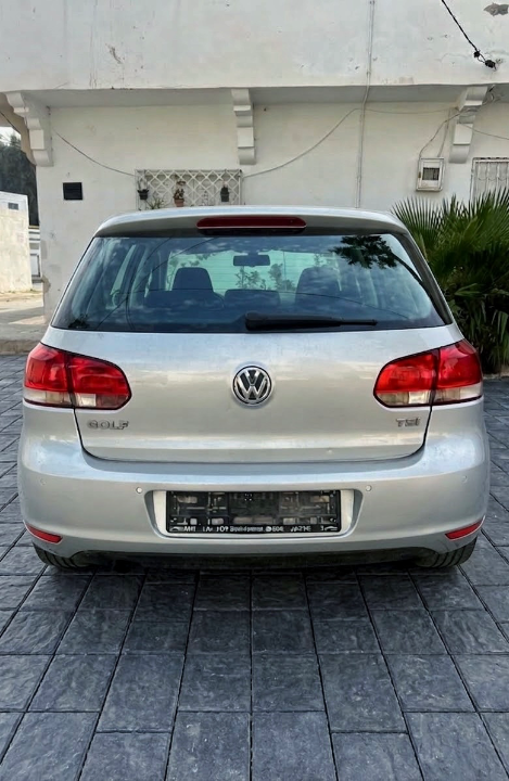 Volkswagen Golf - Photo 2