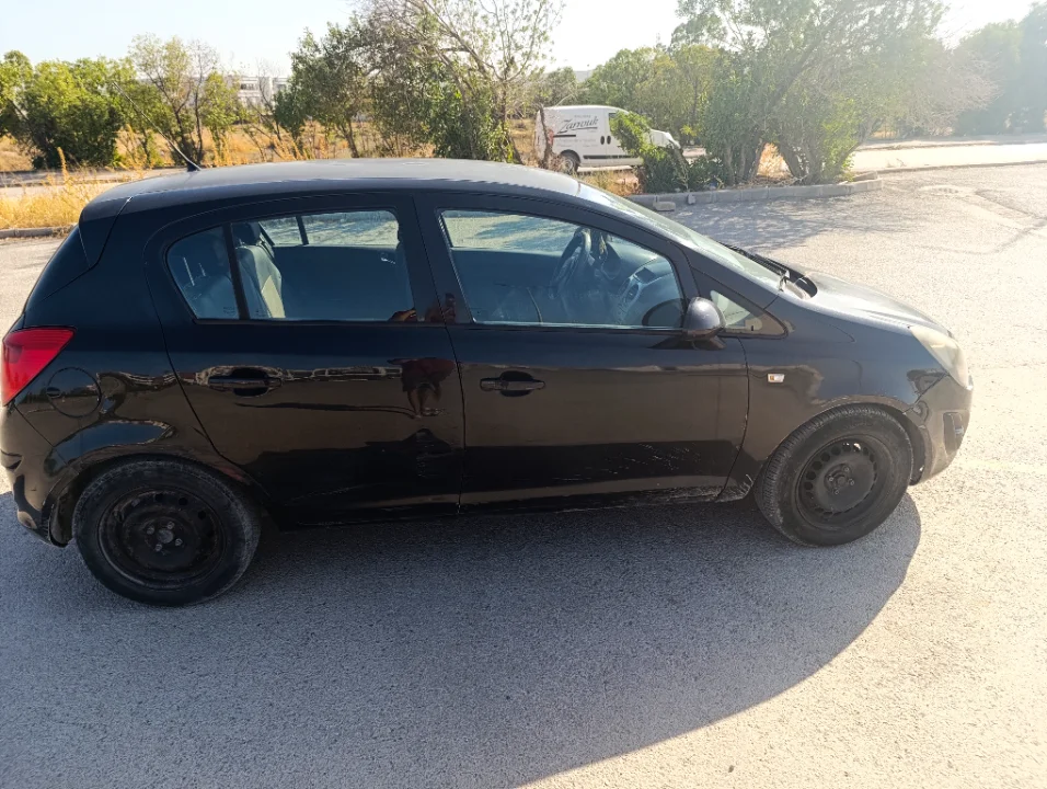 Opel Corsa - Photo 8