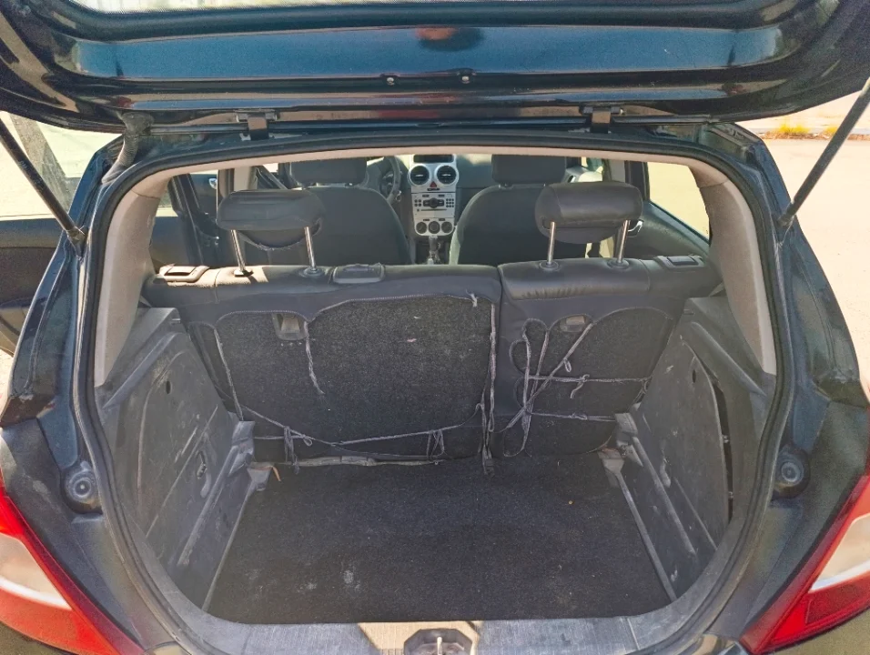 Opel Corsa - Photo 2