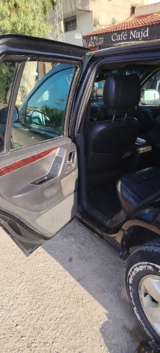 Jeep GRAND CHEROKEE - Photo 3
