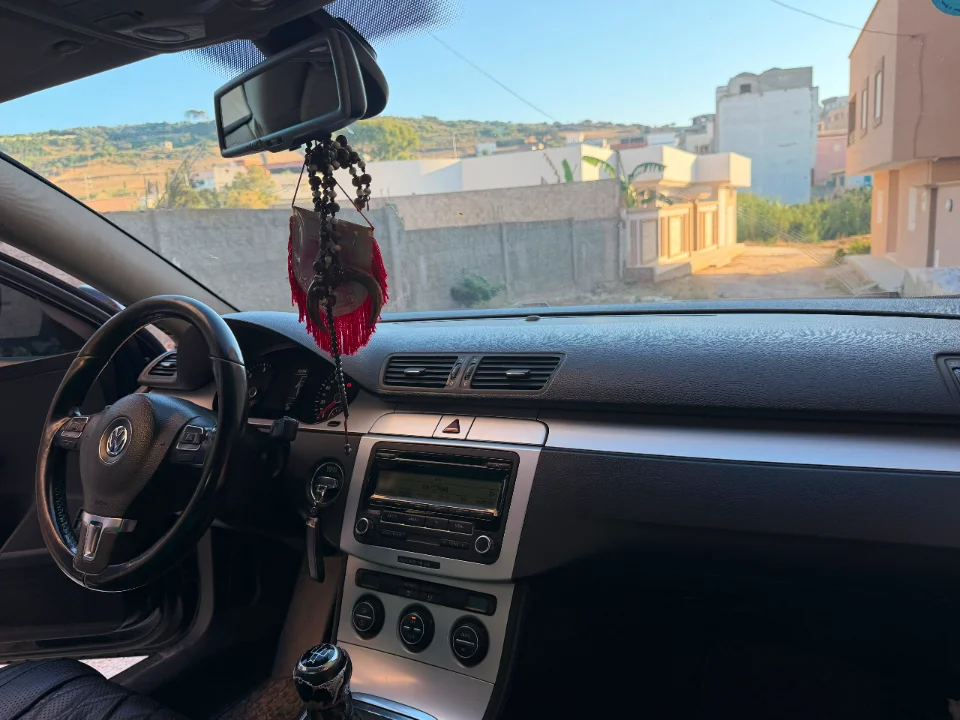 Volkswagen Passat - Photo 5