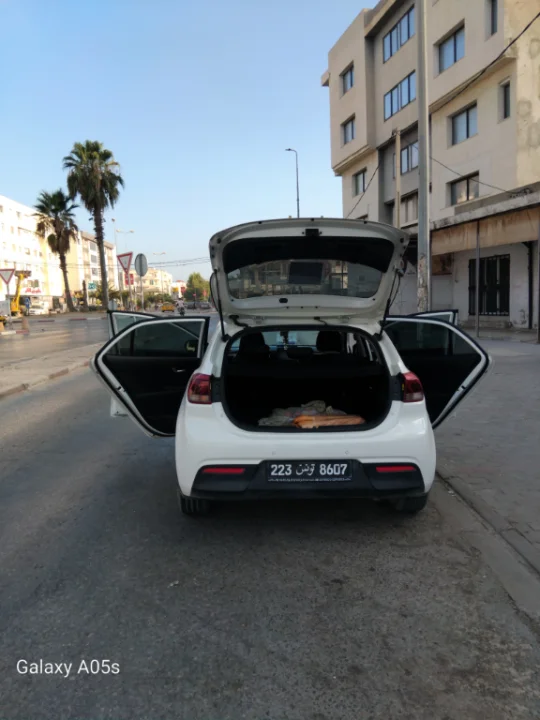 Kia RIO - Photo 6