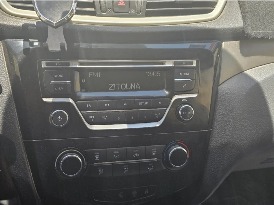Nissan Qashqai - Photo 2