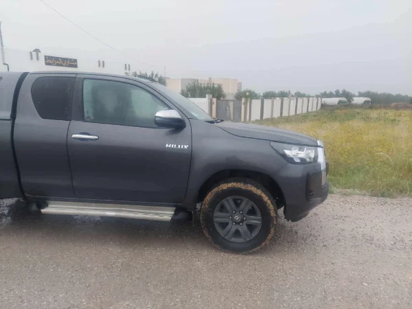 Toyota Hilux - Photo 5