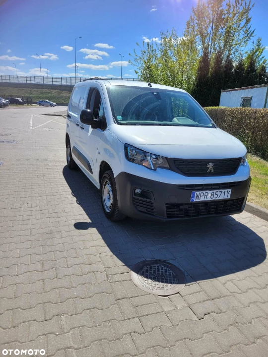Peugeot Partner - Photo 12