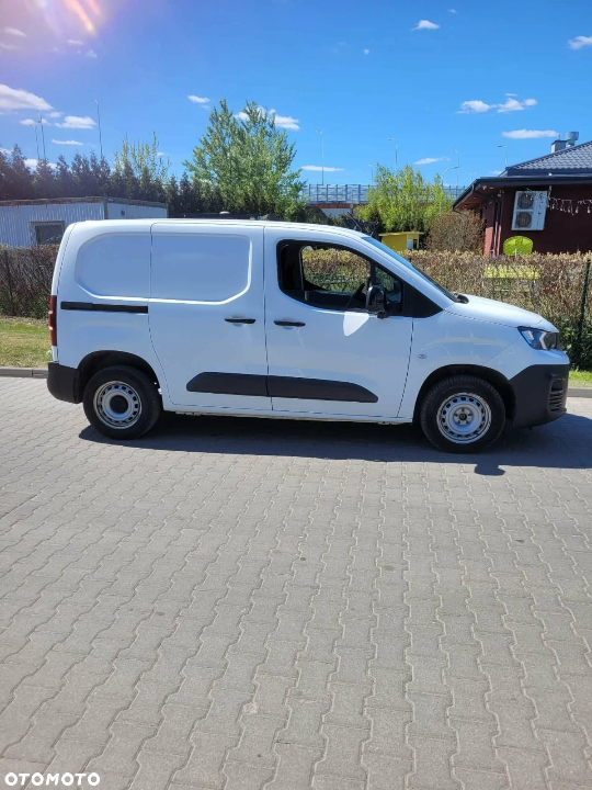 Peugeot Partner - Photo 10