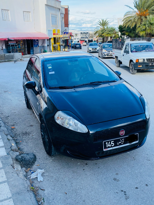 Fiat GRANDE PUNTO - Photo 3