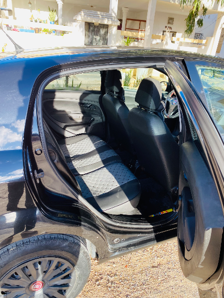 Fiat GRANDE PUNTO - Photo 9