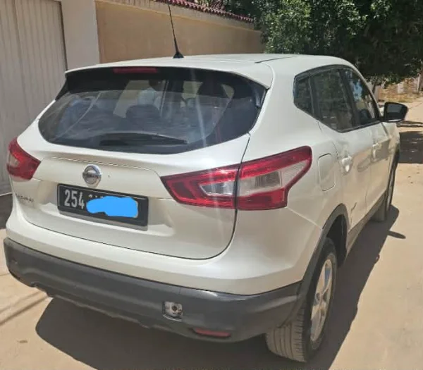 Nissan Qashqai - Photo 10