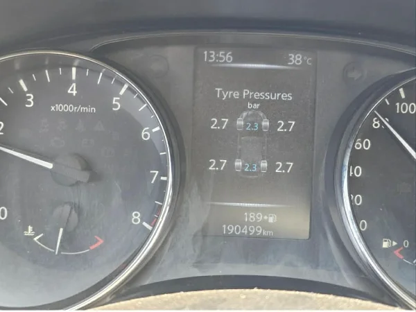 Nissan Qashqai - Photo 7