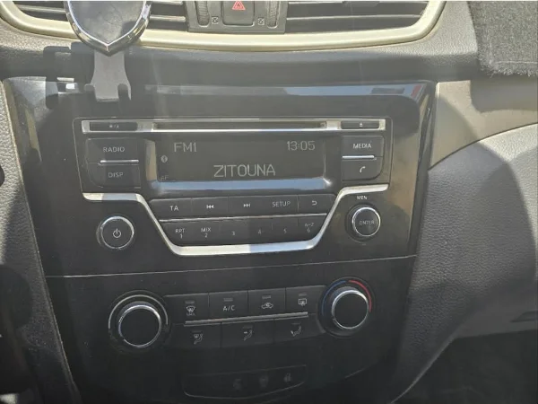 Nissan Qashqai - Photo 3