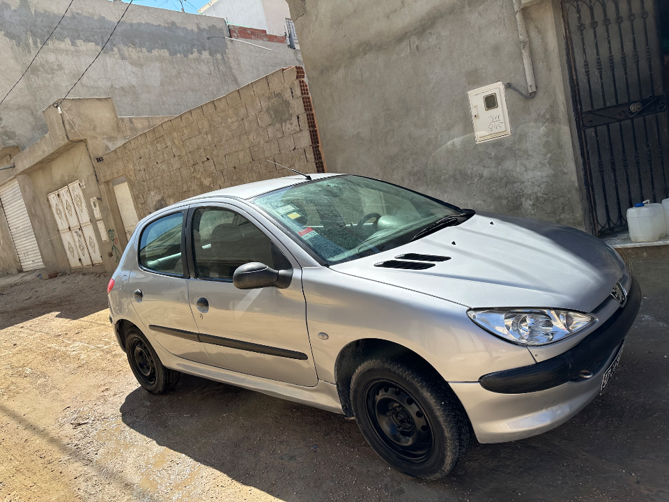 Peugeot 206 - Photo 8