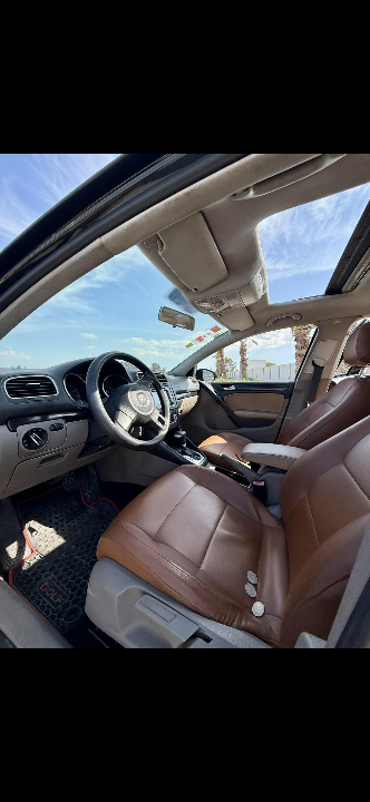 Volkswagen Golf - Photo 2