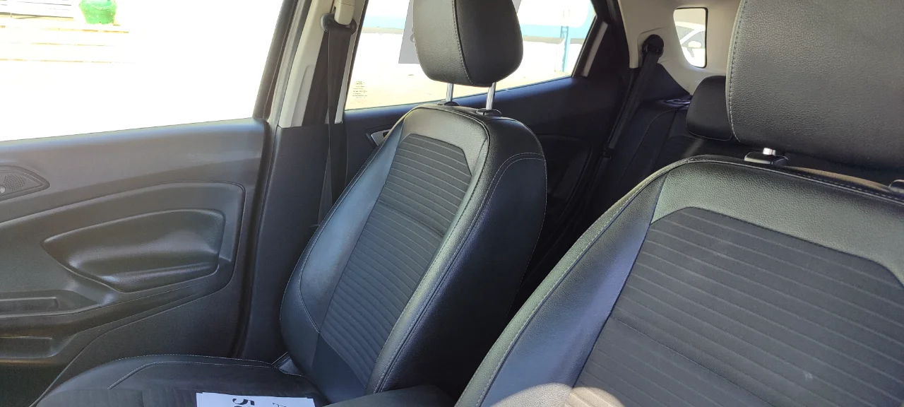 Ford ECOSPORT - Photo 6