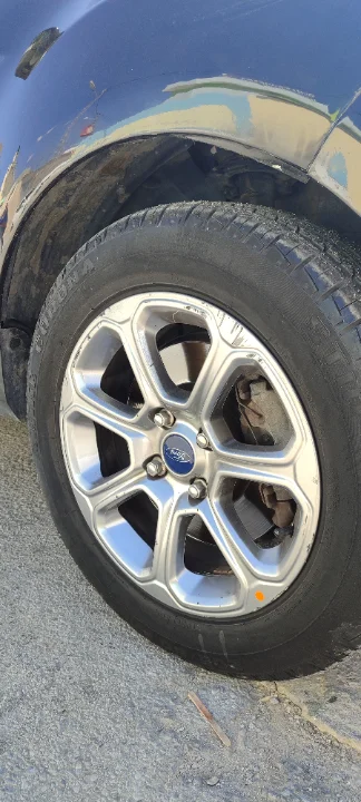 Ford ECOSPORT - Photo 2
