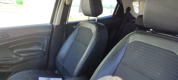 Ford ECOSPORT - Photo 6