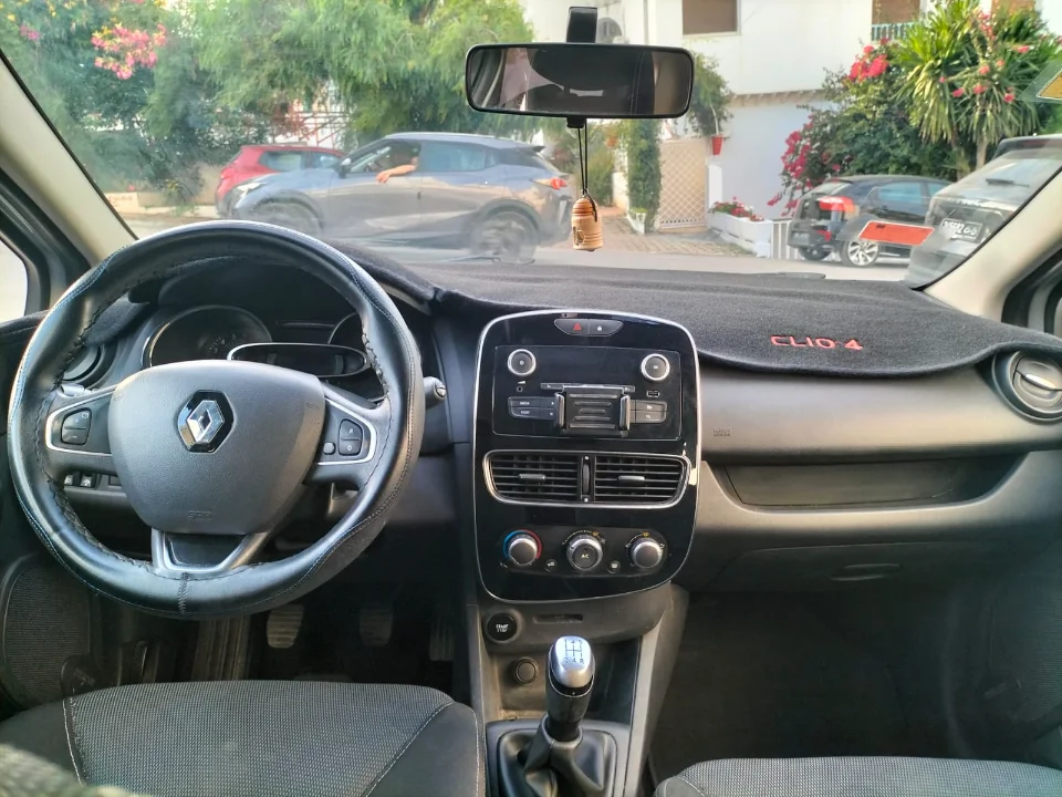 Renault Clio - Photo 3