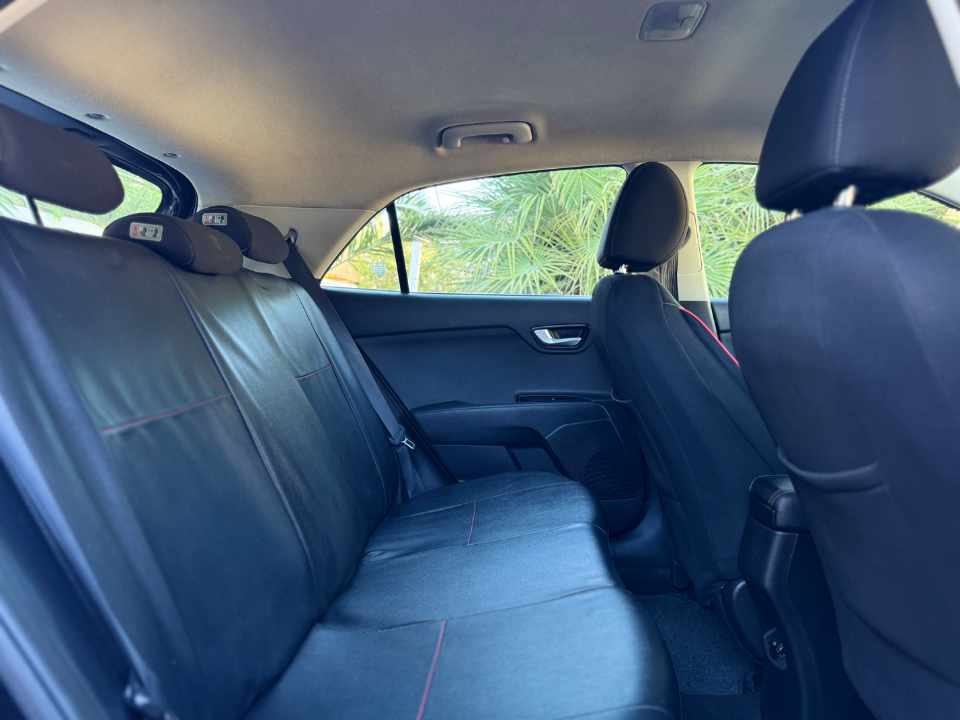 Kia RIO - Photo 3