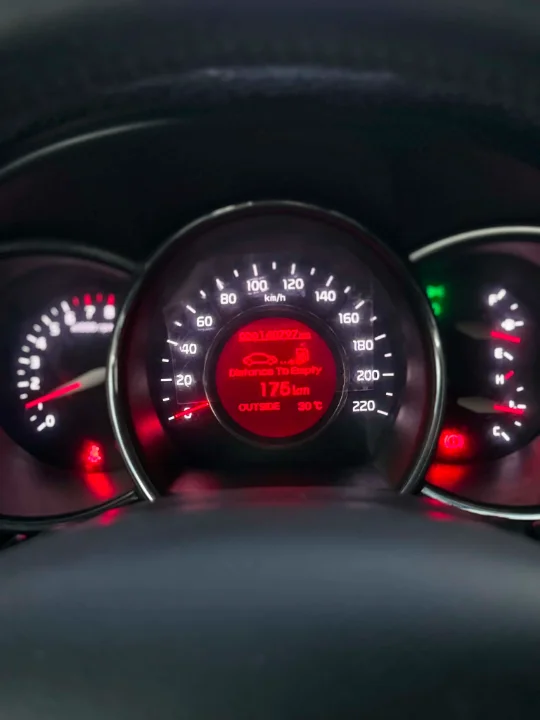 Kia RIO - Photo 2