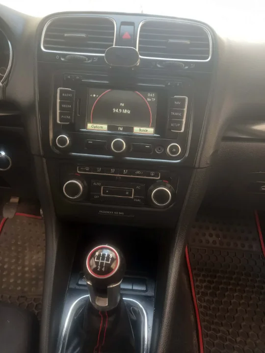 Volkswagen Golf - Photo 9