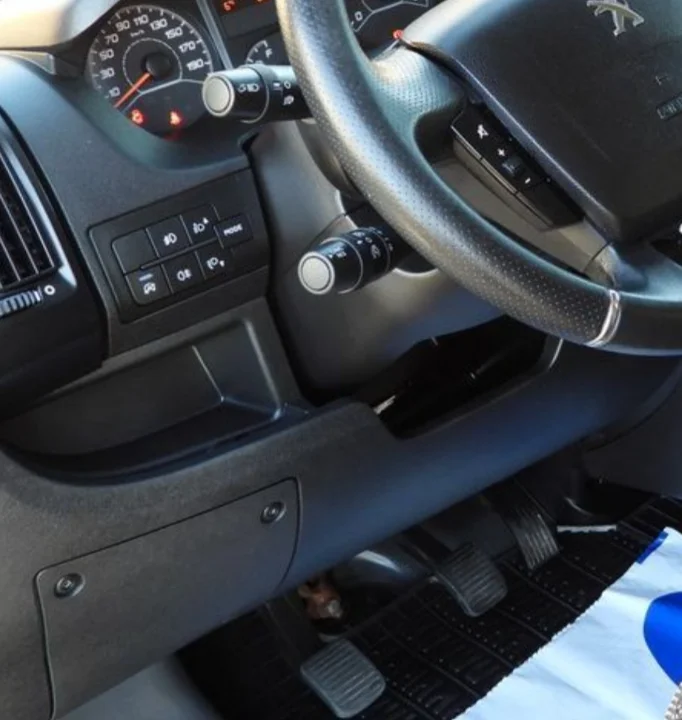 Peugeot Boxer - Photo 3