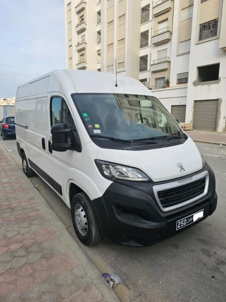 Peugeot Boxer 2020 Essence