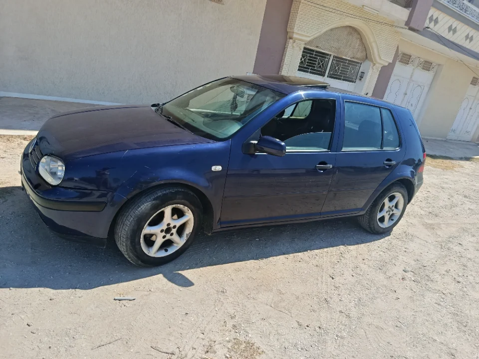 Volkswagen Golf 2002