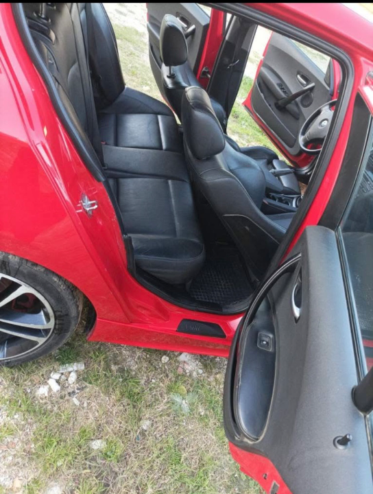 Bmw 118 - Photo 8