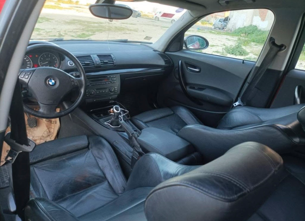 Bmw 118 - Photo 2