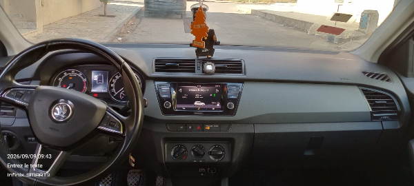 Skoda Fabia - Photo 2