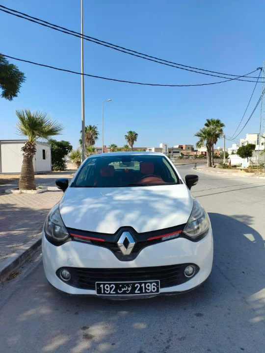 Renault Clio 2016