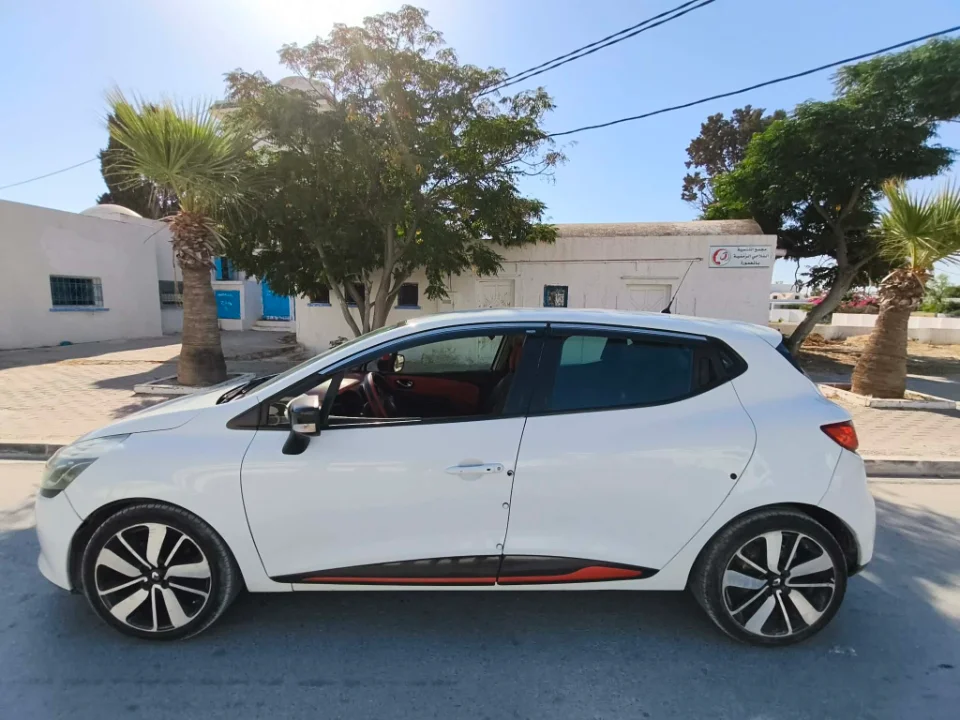 Renault Clio - Photo 10