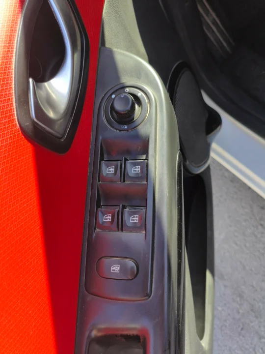 Renault Clio - Photo 2